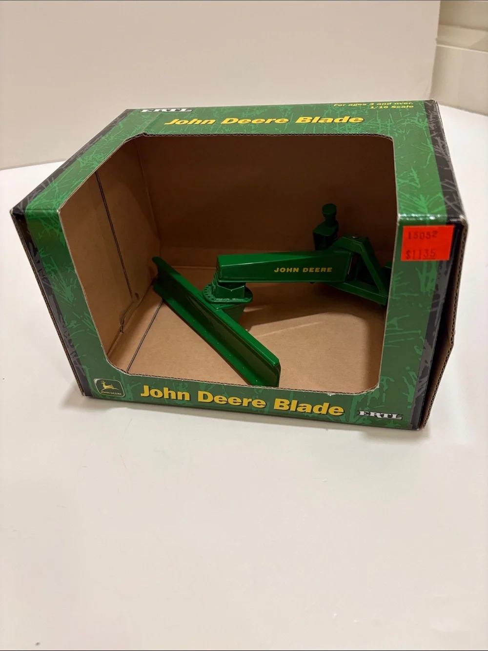 Ertl John Deere blade attachment. 1/16 scale.  Item 15052.